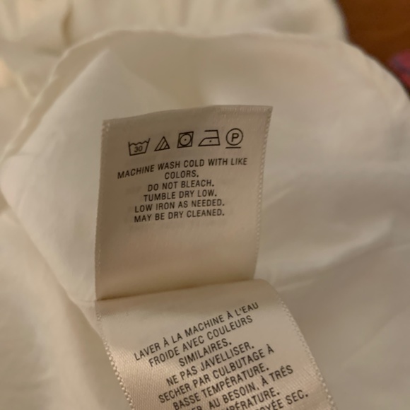 White sun dress with buttons and pockets - Picture 4 of 4